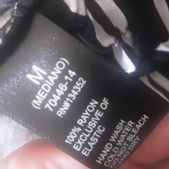 Nwt Ambiance Apparel Paper Bag Waist Shorts Sz M - Picture 5 of 5